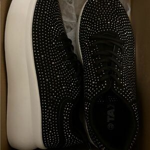 Sparkling Women’s Sneaker New